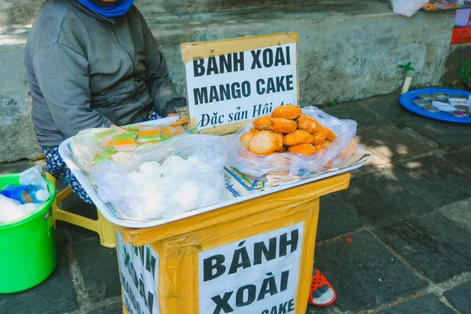 Nồi nước dùng nấu mỗi sáng